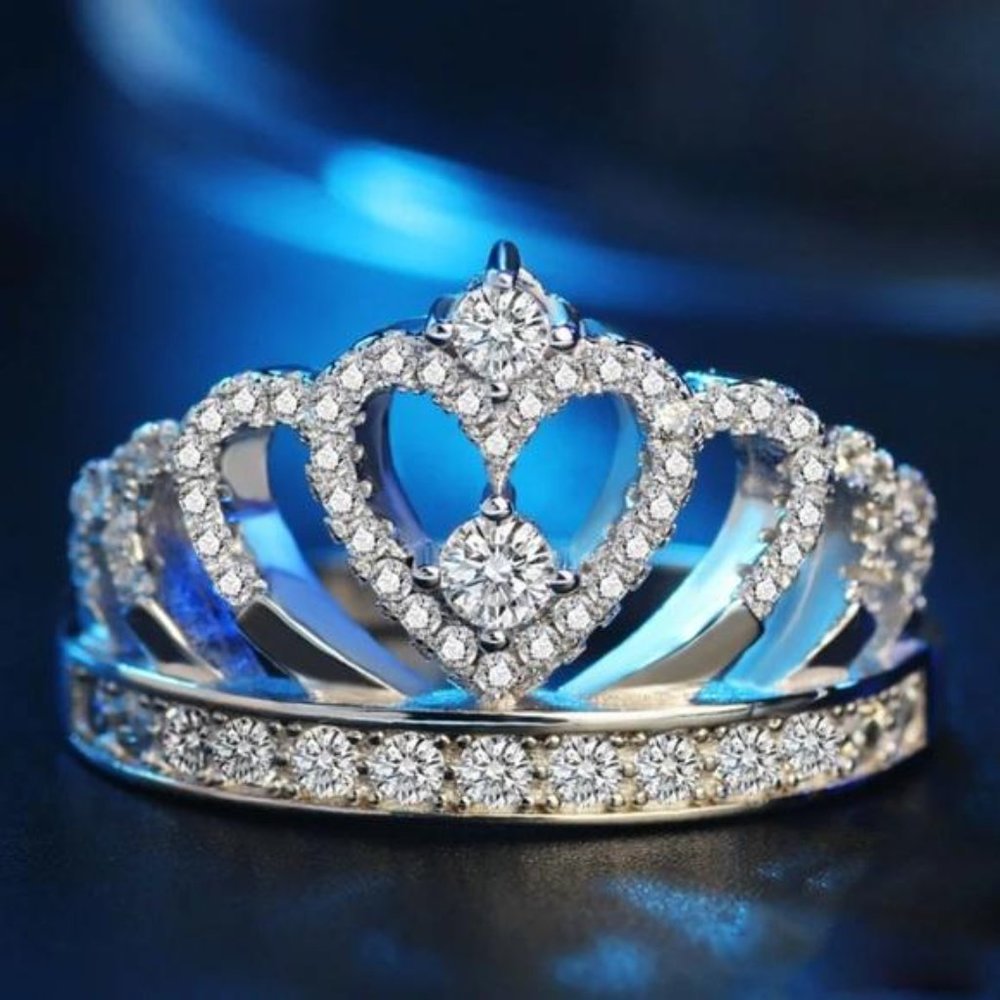 New Silver Diamond Crown Ring, cute Ring, shiny Ring. - Picture 4 of 4